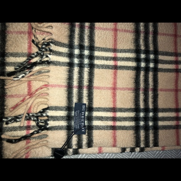 Burberry scarf